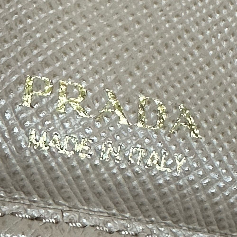 💯Authentic Prada Short Wallet🍀 - Picture 17 of 17